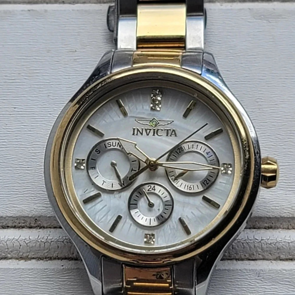 Invicta Angel Quartz Crystal White MOP Dial Ladies Watch 28655 Japan Movement - Picture 9 of 13